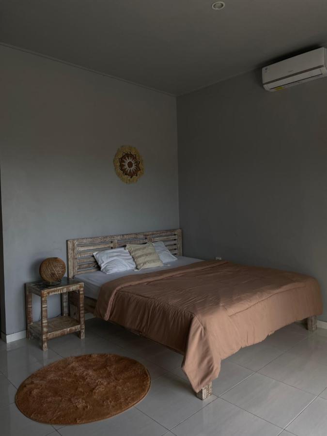Tyana Private Room In Batu Bolong 26 Canggu Exterior foto