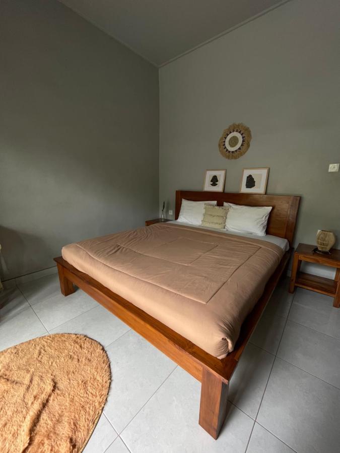 Tyana Private Room In Batu Bolong 26 Canggu Exterior foto